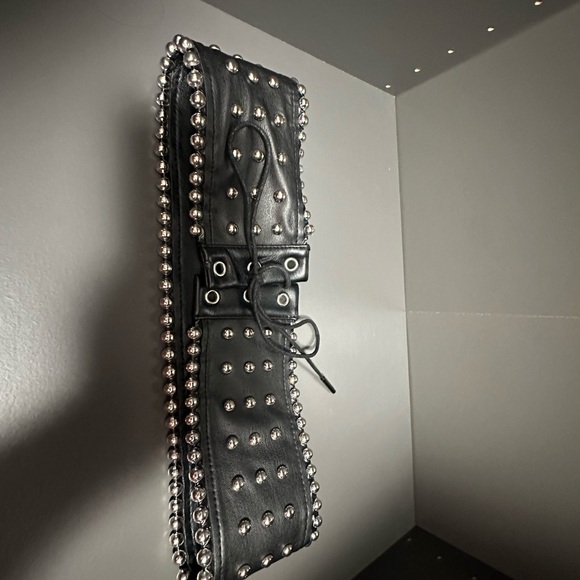 Nadine Merabi classic one shoulder gown - Picture 6 of 6